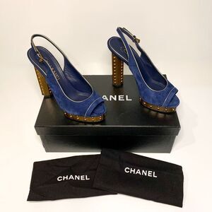 Chanel Blue Suede Gold Studded Interlocking C Slingback Heels EU 37 US 6-6.5